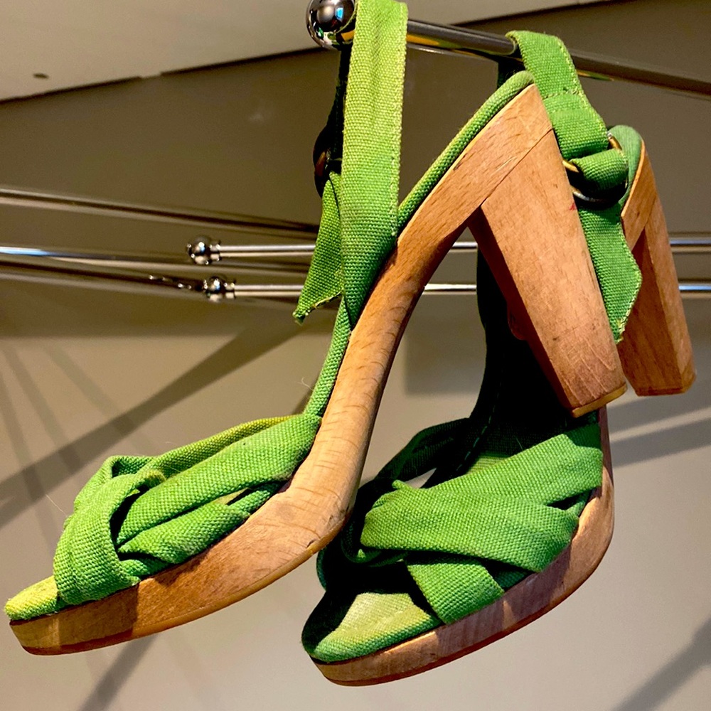 Zara Heels Green